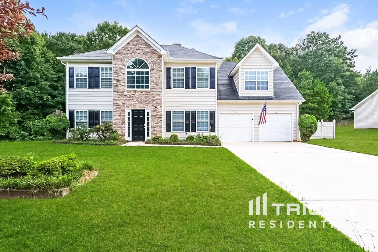 Foto principal - 437 Madison Avenue Hampton GA