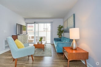 El Cordova Apartments photo'