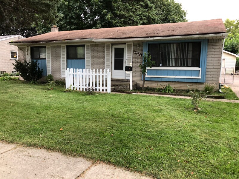 Primary Photo - 29723 Mason St