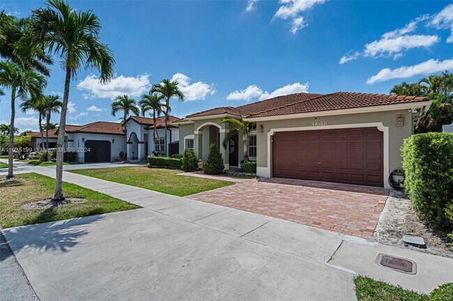 Foto del edificio - 14880 SW 32nd St