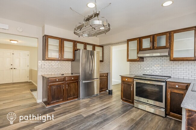 Foto del edificio - 3279 Breckenridge Drive West