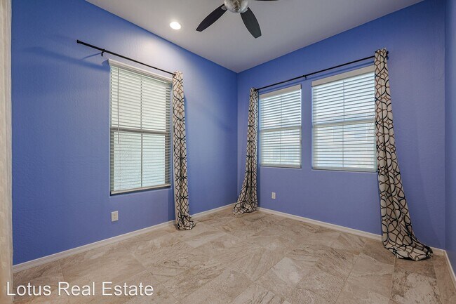 Foto del edificio - 3 br, 2.5 bath House - 1081 S Jay St.