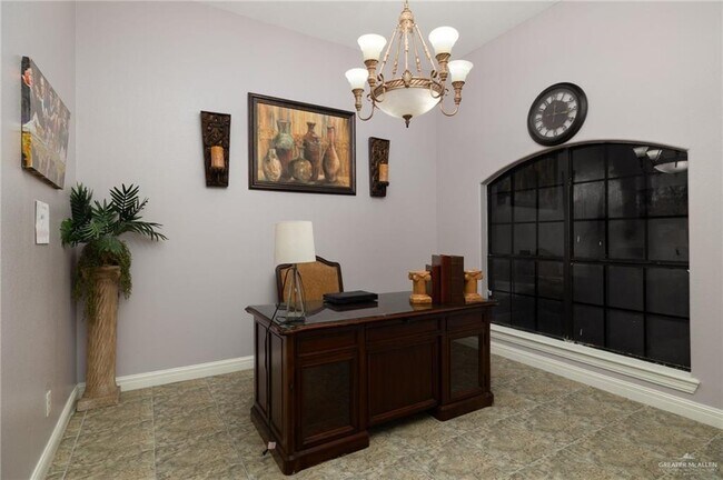 Building Photo - 9 Santa Fe St