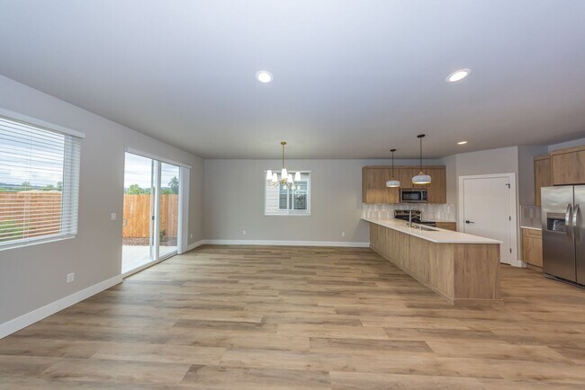 Foto del edificio - New Construction! - Ranch Home in Cedar Heights Community