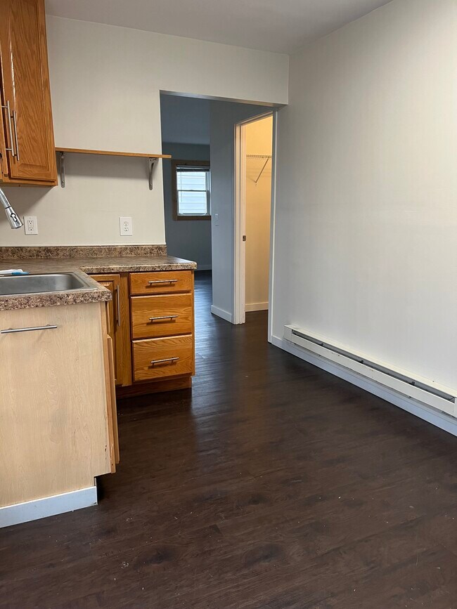 Foto del edificio - 408 4th Ave SE