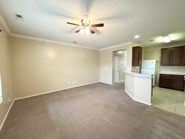 Building Photo - Conway - 3 Bedroom / 3 Bedroom Townhouse