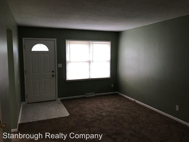 Building Photo - 2 br, 2 bath House - 3302 SE 5th Street