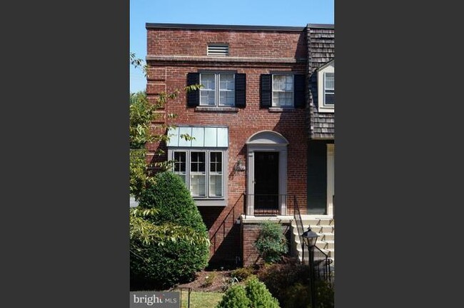 Building Photo - 4800 Bradley Blvd
