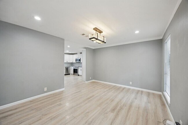Foto del edificio - 553 Cane River Ln
