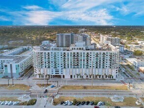 Building Photo - 140 S Dixie Hwy