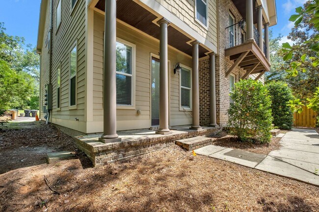 Foto del edificio - Midtown Tallahassee Townhome