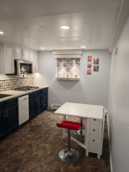 Building Photo - 37 Woodcrest Ave