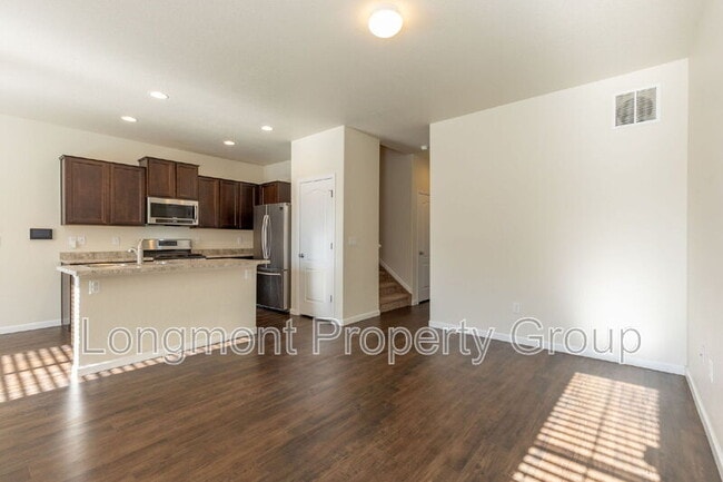 Foto del edificio - 1518 Sepia Ave