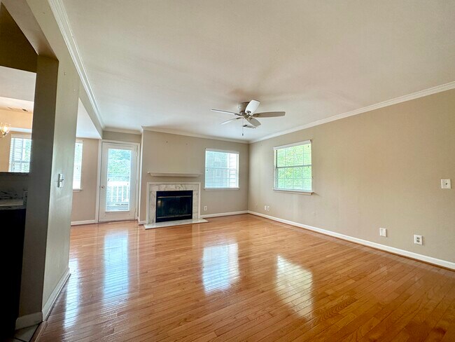 Foto del edificio - 5821 Inman Park Cir