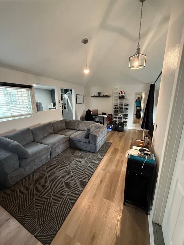 Foto del edificio - 12426 S Vermont Ave