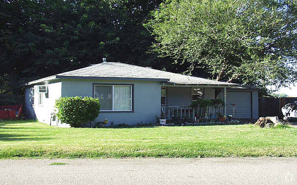 Primary Photo - 19244 N Highway 99