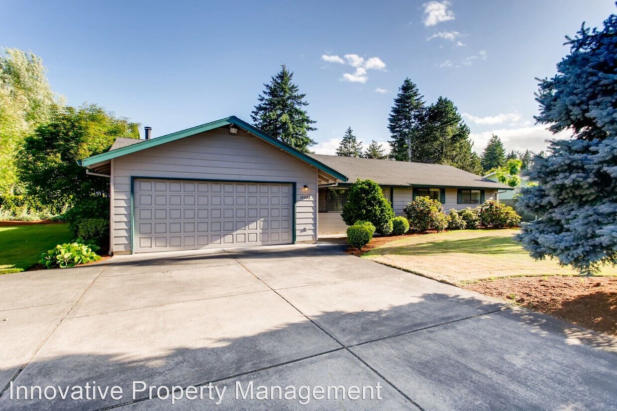 Primary Photo - 3 br, 2 bath House - 18888 SW Rosa Rd