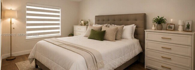 Foto del edificio - 4381 SW 14th St