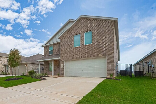 Foto del edificio - 27615 Village Way Dr.