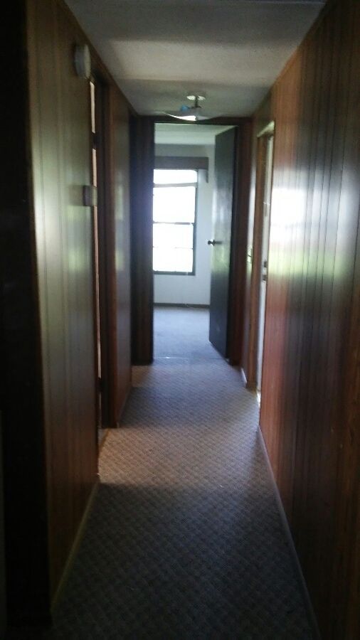 Building Photo - 2 Bedroom 1 Bathroom