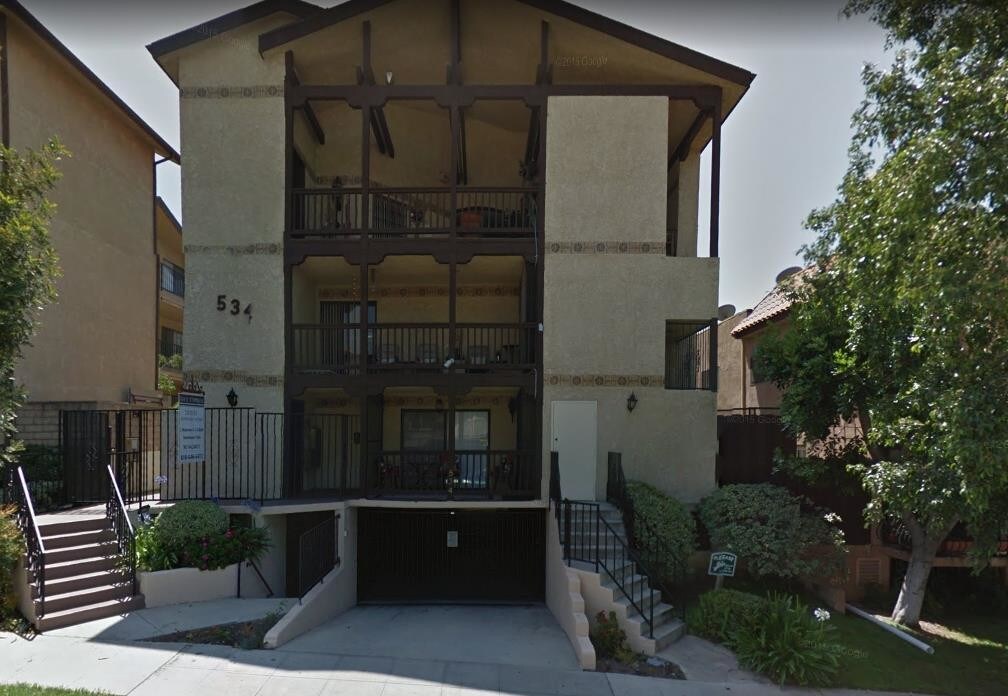 534 E Cypress Ave, Burbank, CA 91501 Townhome Rentals in Burbank CA