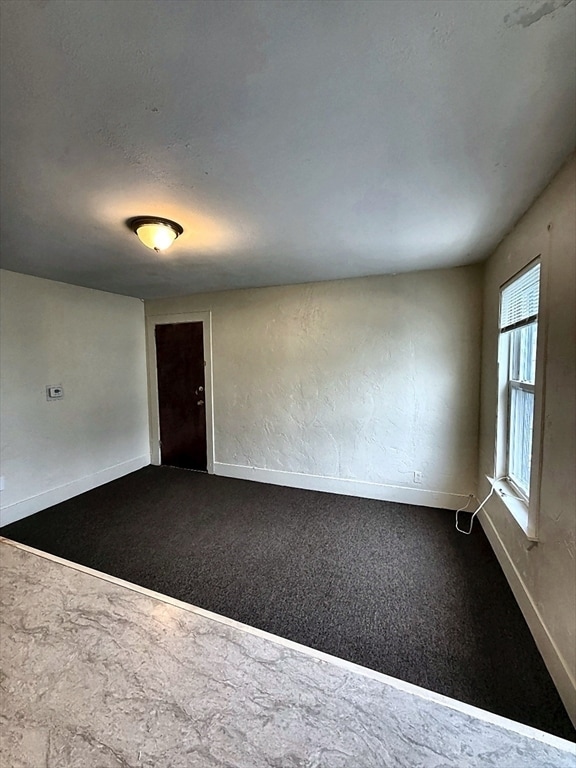 Building Photo - 12 Exchange Ct