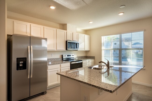 Building Photo - 13453 Sagestone Dr