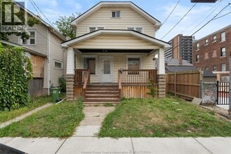 Building Photo - 1382 Pelissier St
