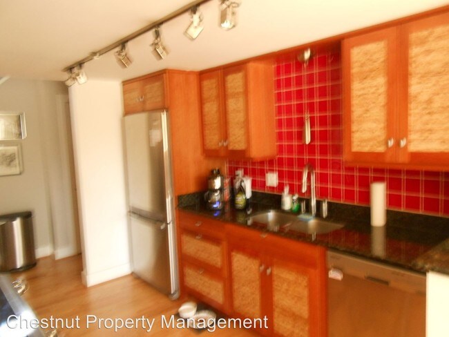 Building Photo - 5006 Villa Pl W