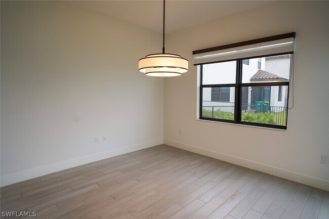 Building Photo - 5630 Carrara Dr