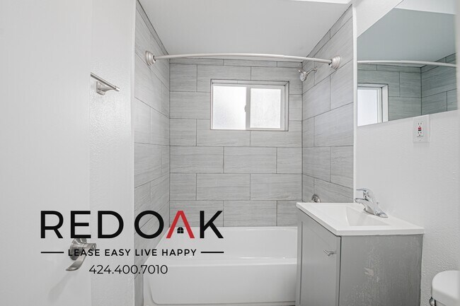 Foto del edificio - 2745 S Fremont Ave