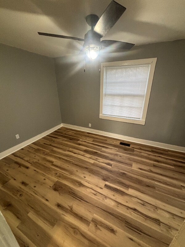 Building Photo - 701 Fanning St