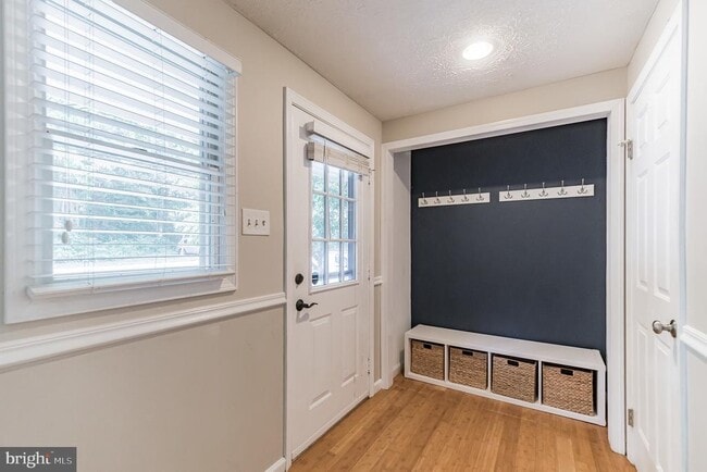 Building Photo - 1518 Poplar Grove Dr