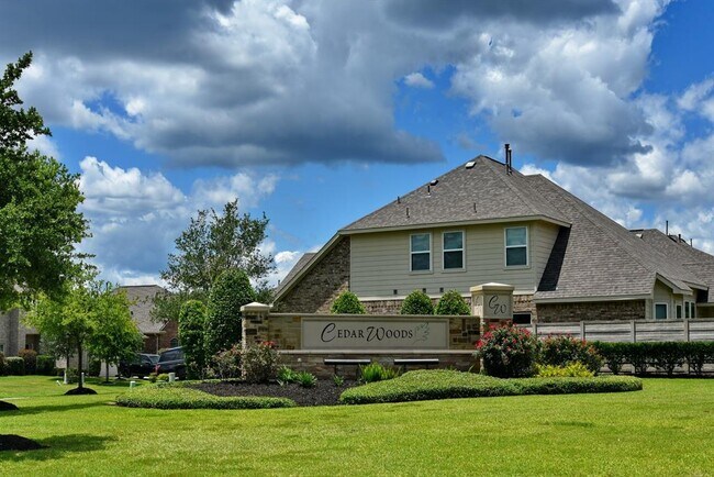 Foto del edificio - 2229 Maple Point Dr N