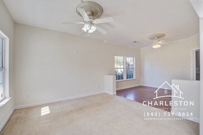 Foto del edificio - 156 Red Leaf Blvd