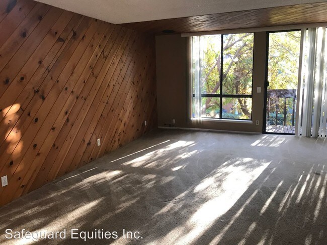 Building Photo - 1 br, 1 bath House - 10637 Lakefront Dr.