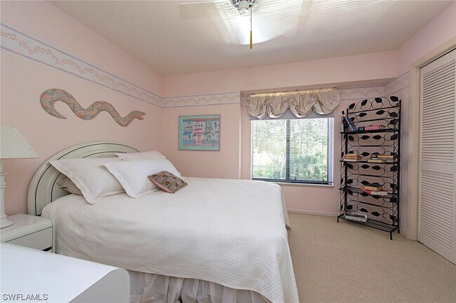 Foto del edificio - 27131 Oakwood Lake Dr