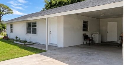 Building Photo - 2808 Navajo Ave