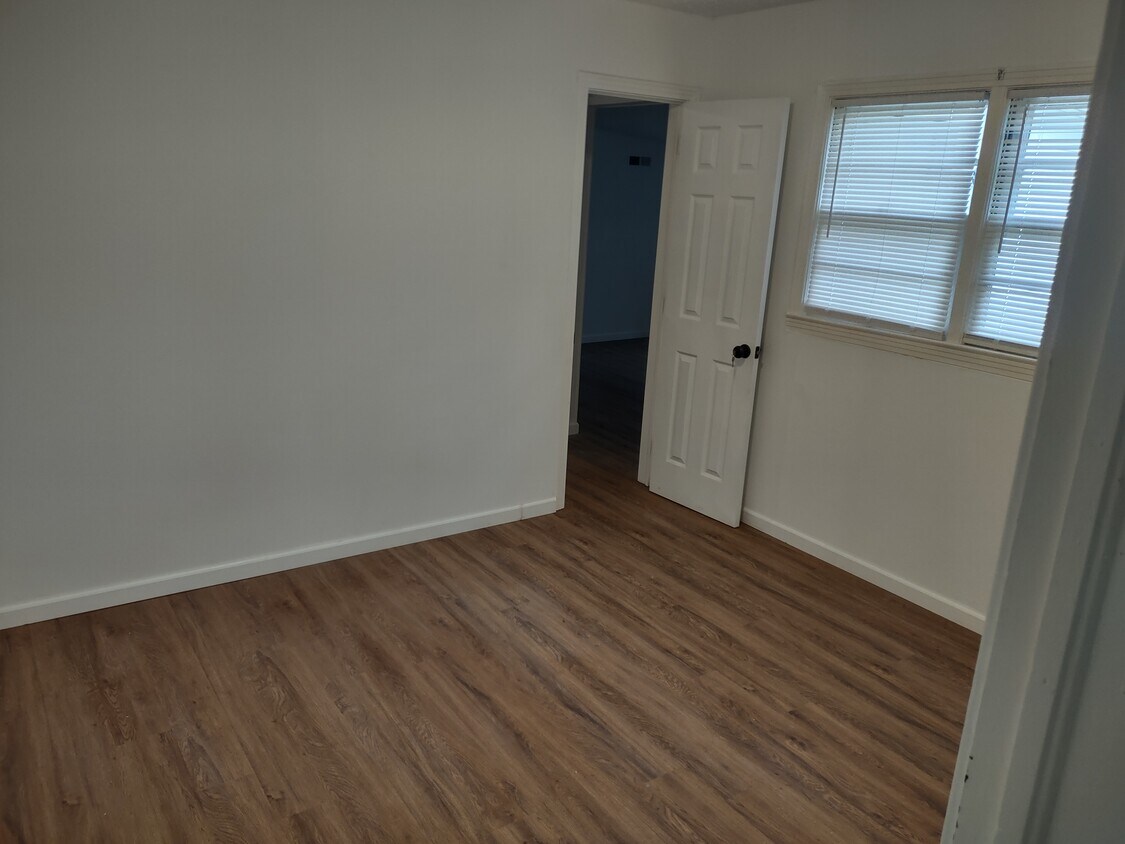 Foto principal - 3808 Nathaniel Rd
