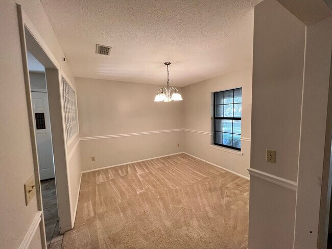 Building Photo - 3 br, 2 bath House - 307 Kuwe Trail