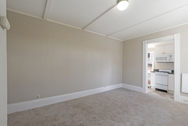Foto del edificio - 1530 Minturn St - Studio | 1 bath | Lower rear unit