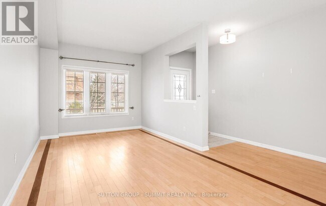 Photo du bâtiment - 3174 Workman Dr