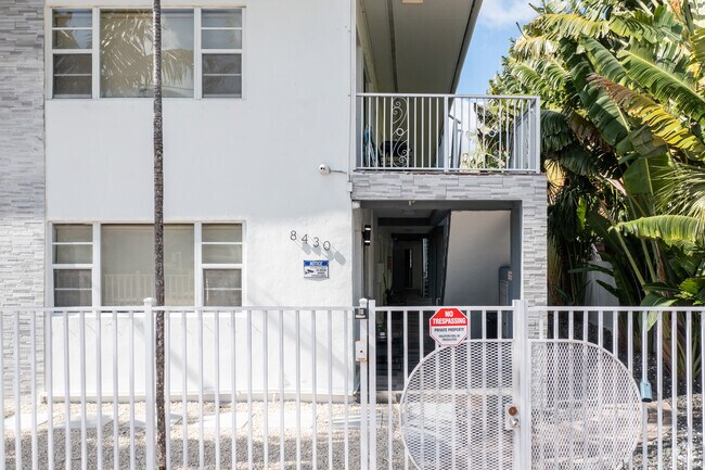 Entrance - 8430 Harding Ave