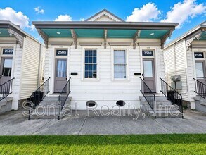 Building Photo - 2508 Freret St
