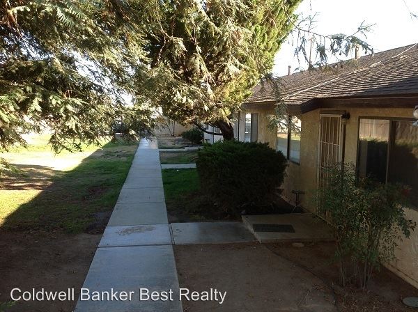 Primary Photo - 21052 Santa Barbara Dr