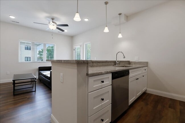 Foto del interior - 314 S State St