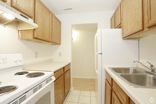 2 Bedroom - Wood Laminate - Kitchen - University Park