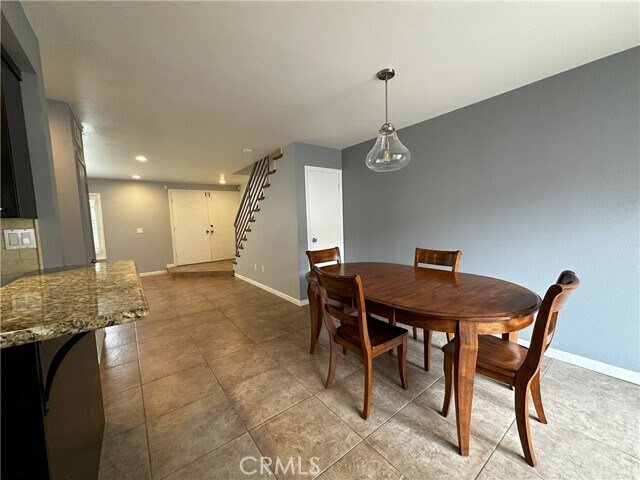 Foto del edificio - 18598 Creek Ln