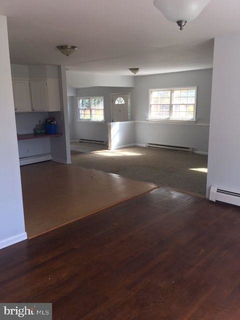 Building Photo - 125 W Moyer Rd