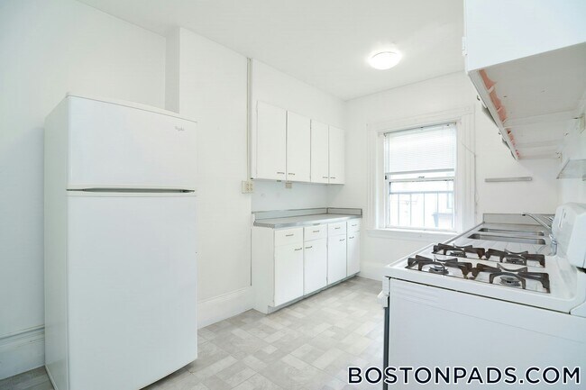 Foto del edificio - 923 Beacon St